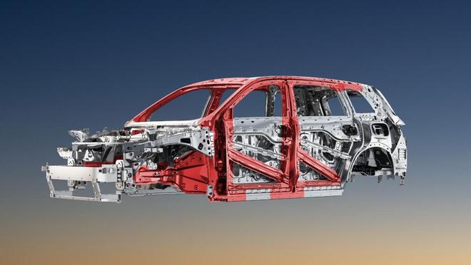 下定即享价值43000元权益 问界M8购车权益推新